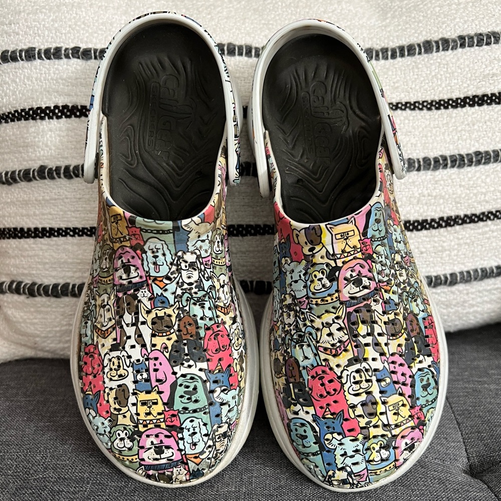Skechers Women’s Slip on.
